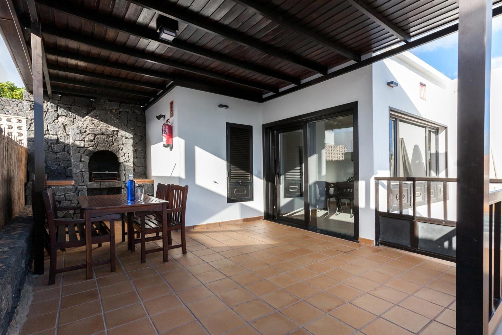 3 Bedroom Villa Venus Jupiter And Neptune With Private Heated Pool Puerto del Carmen  Exterior photo